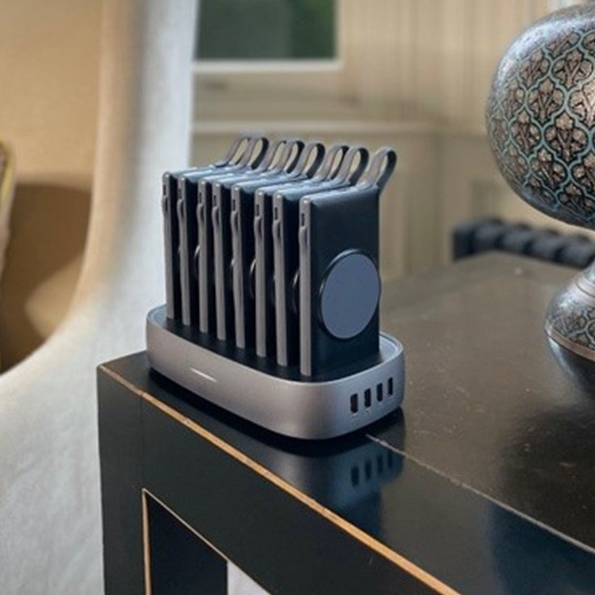 8 Qi MagSafe 10000mAh Power Banks with Touch Charge Docking Station - CHARGit Store